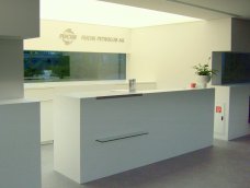​Empfangstresen / Entwurf: Büro Damrath | Hauptverwaltung Firma Fuchs Petrolub / Mannheim
